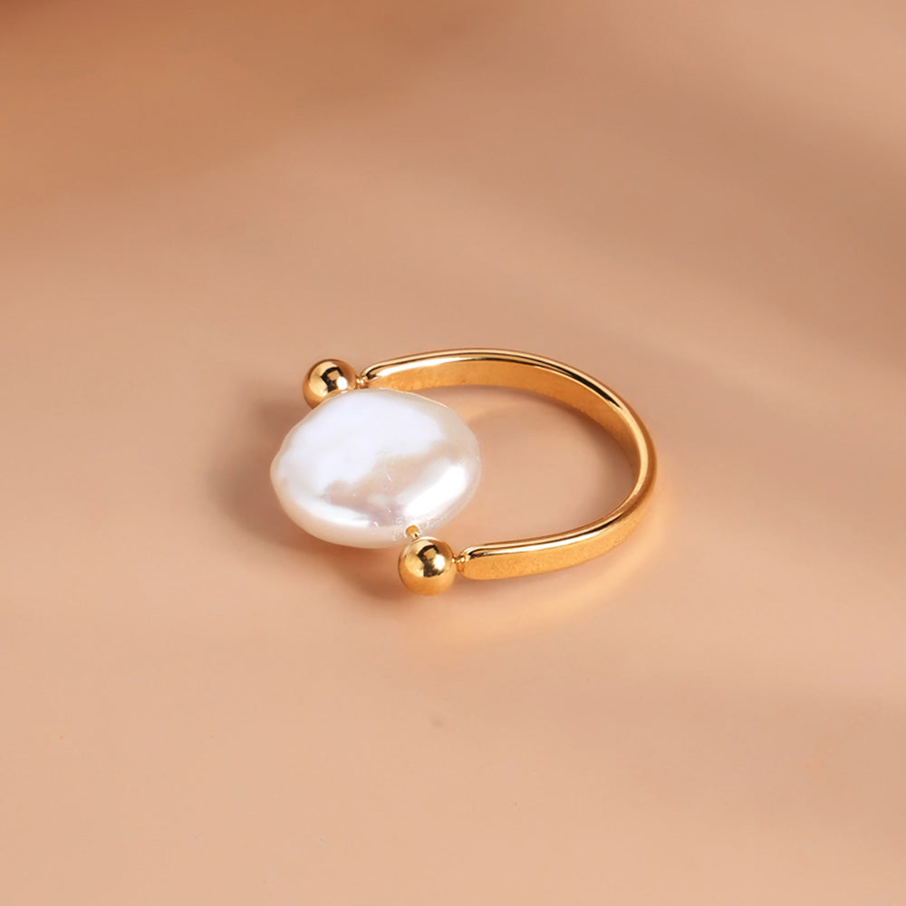 Classy Flat Pearl Ring