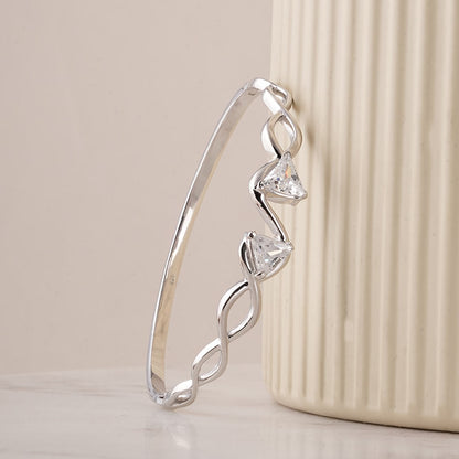 Shine
Station Adjustable 
Bracelet