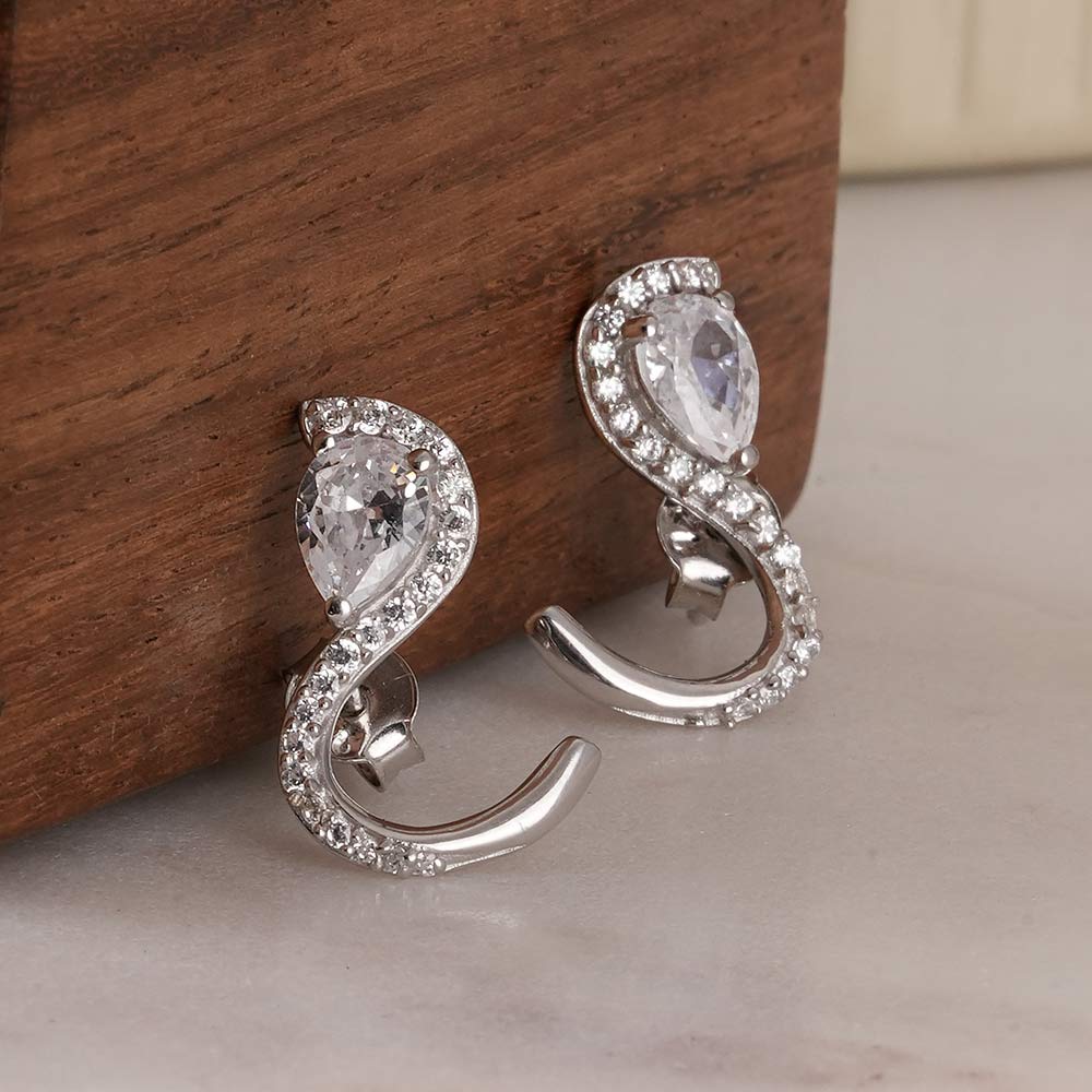 Balance Arc 
Silver Studs