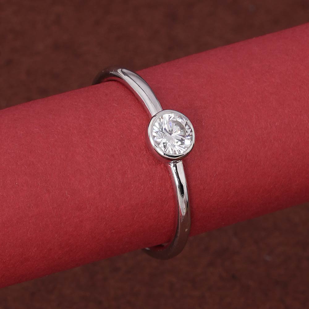 Bezel Round 925 Silver Ring