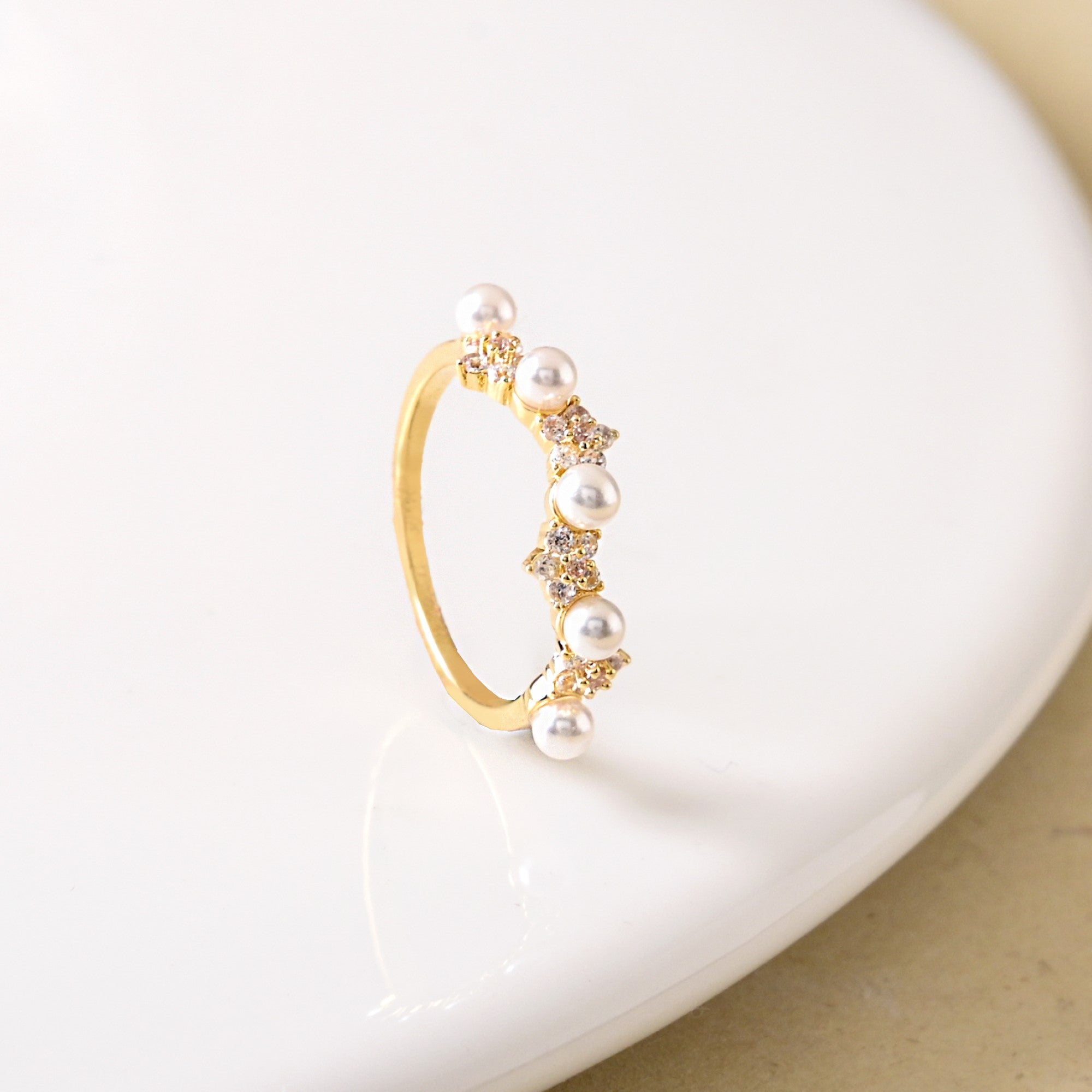Pearl Blooms Gold Ring