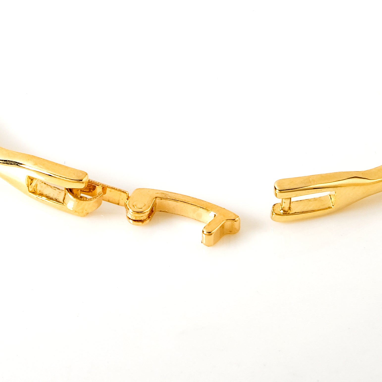 Pearl Ivy Gold Bracelet