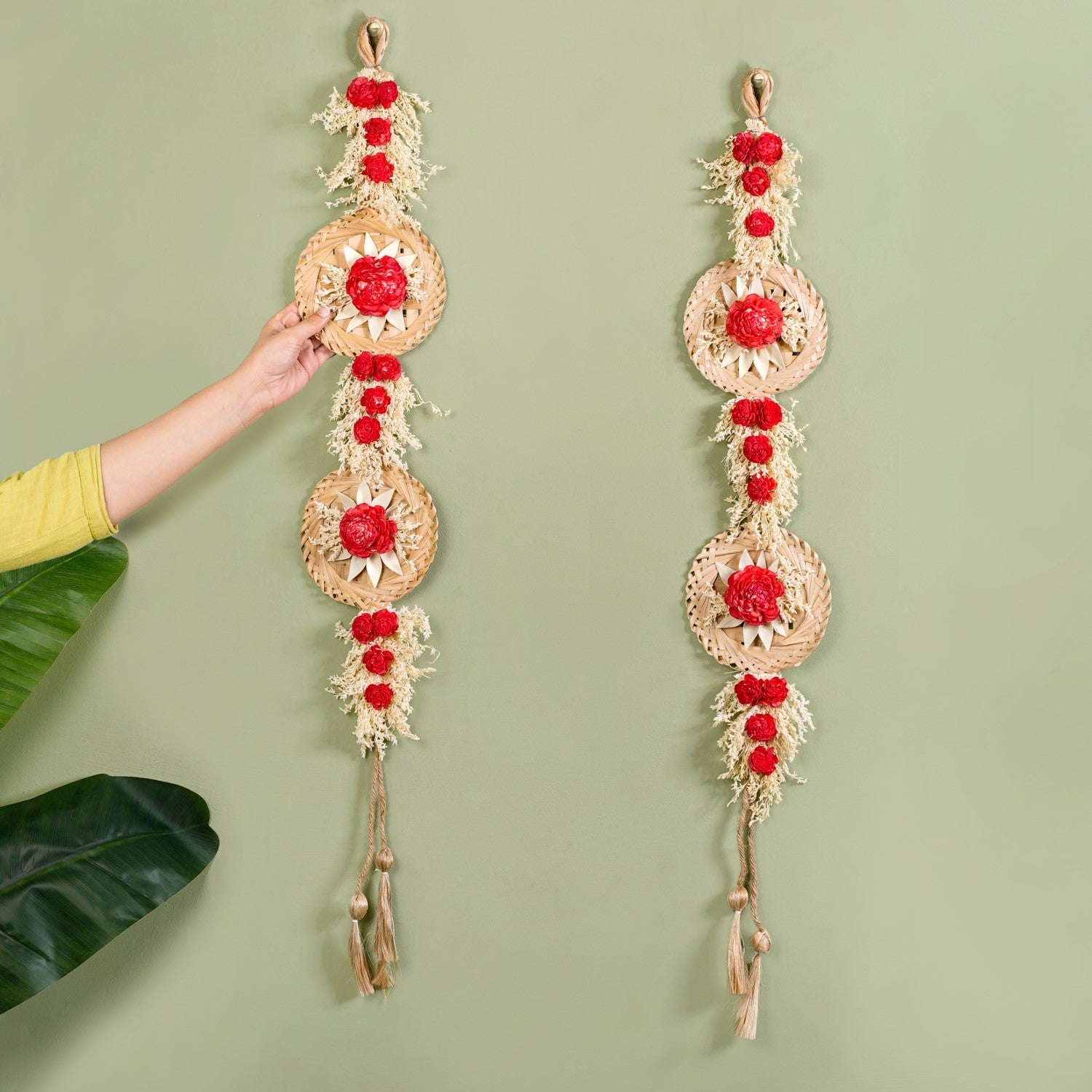 Organic Dried Flowers Wall Hanging Red Set Of 2