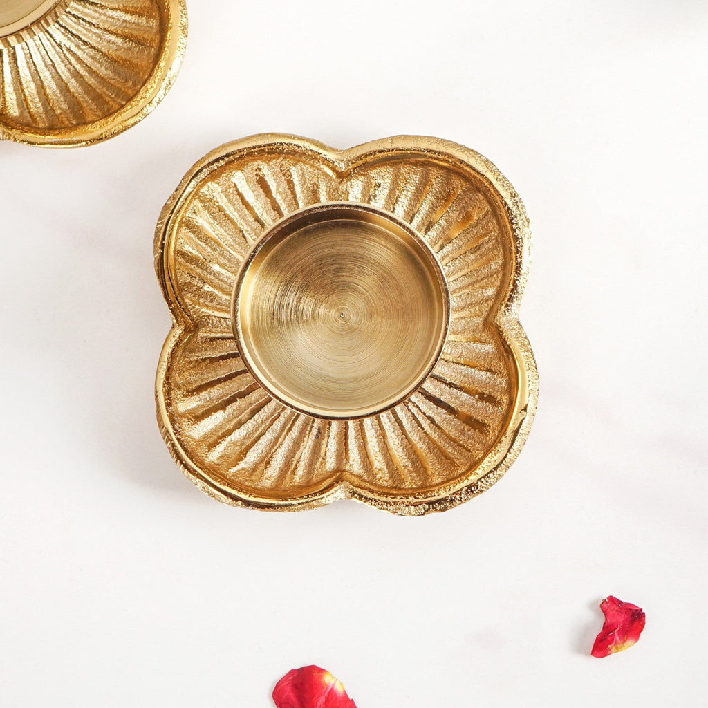 Petal Light Aluminium Tealight Candle Holder Set Of 2 In Festive Gift Box