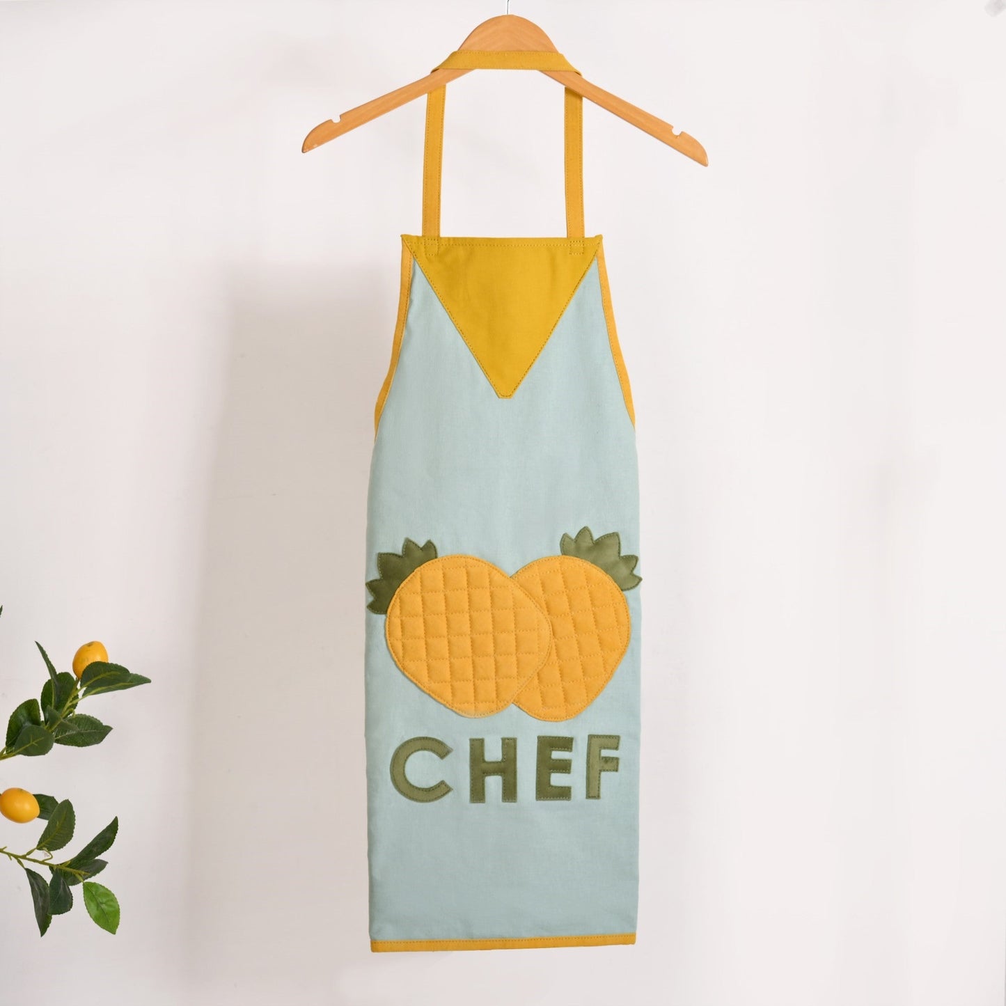 Pineapple Chef Apron With Mitten And Pot Holder