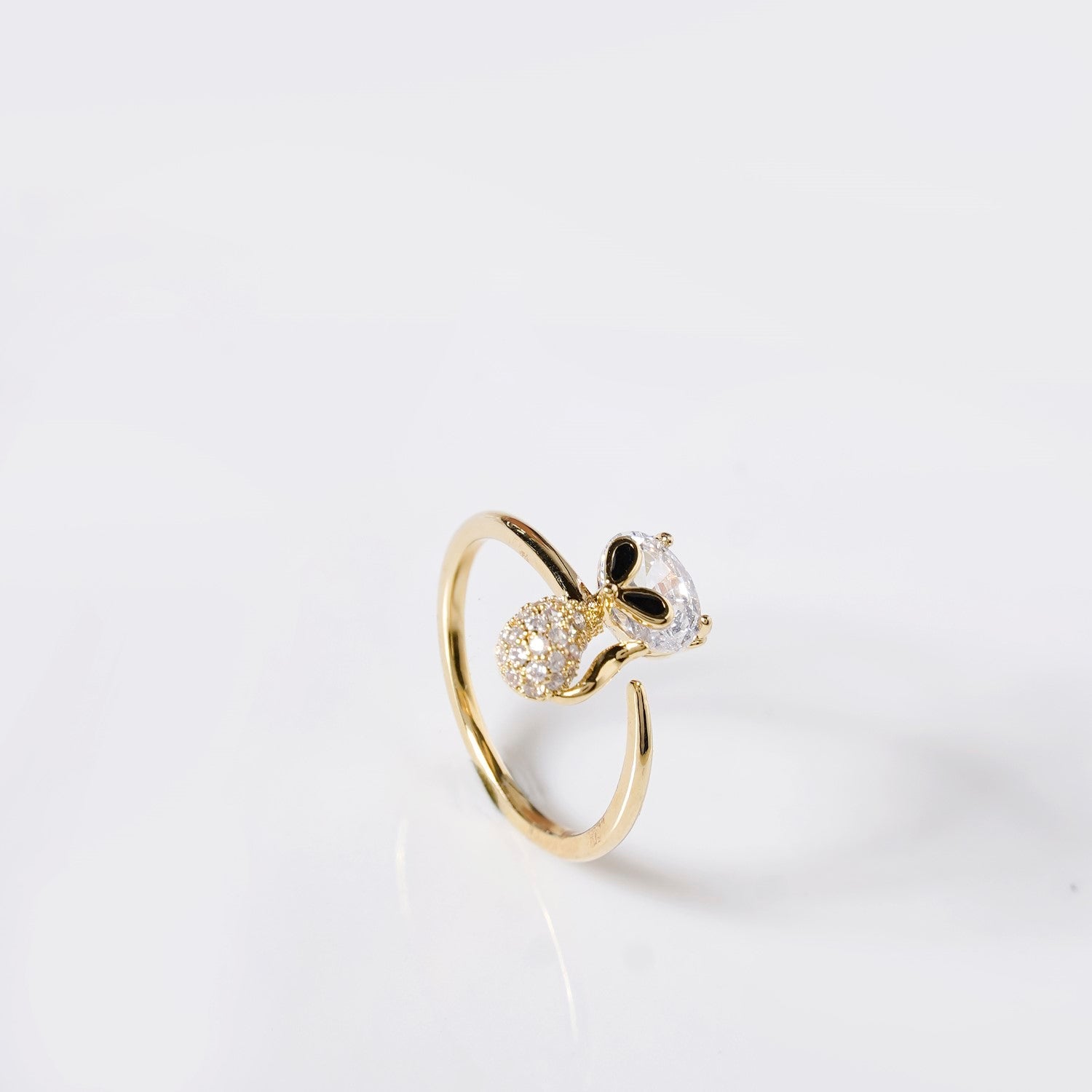 Playful Whiskers Gold Ring