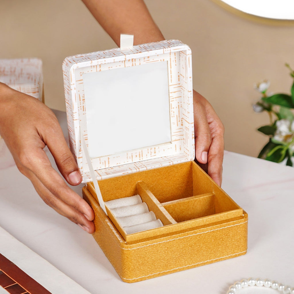 Quadrata Pattern Multi Section Jewellery Box With Mirror