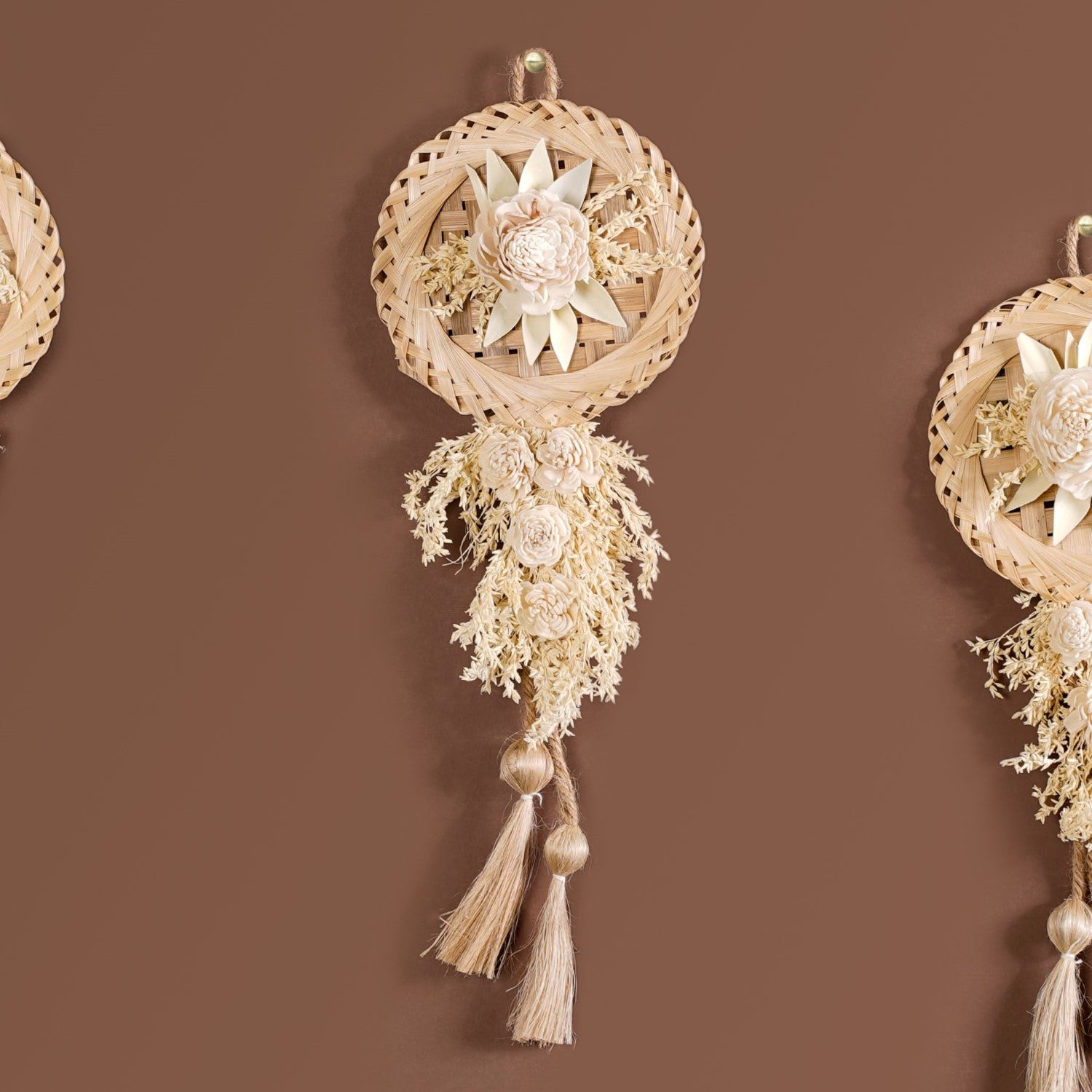 Organic White Petals Dried Flower Wall Decor Set Of 4