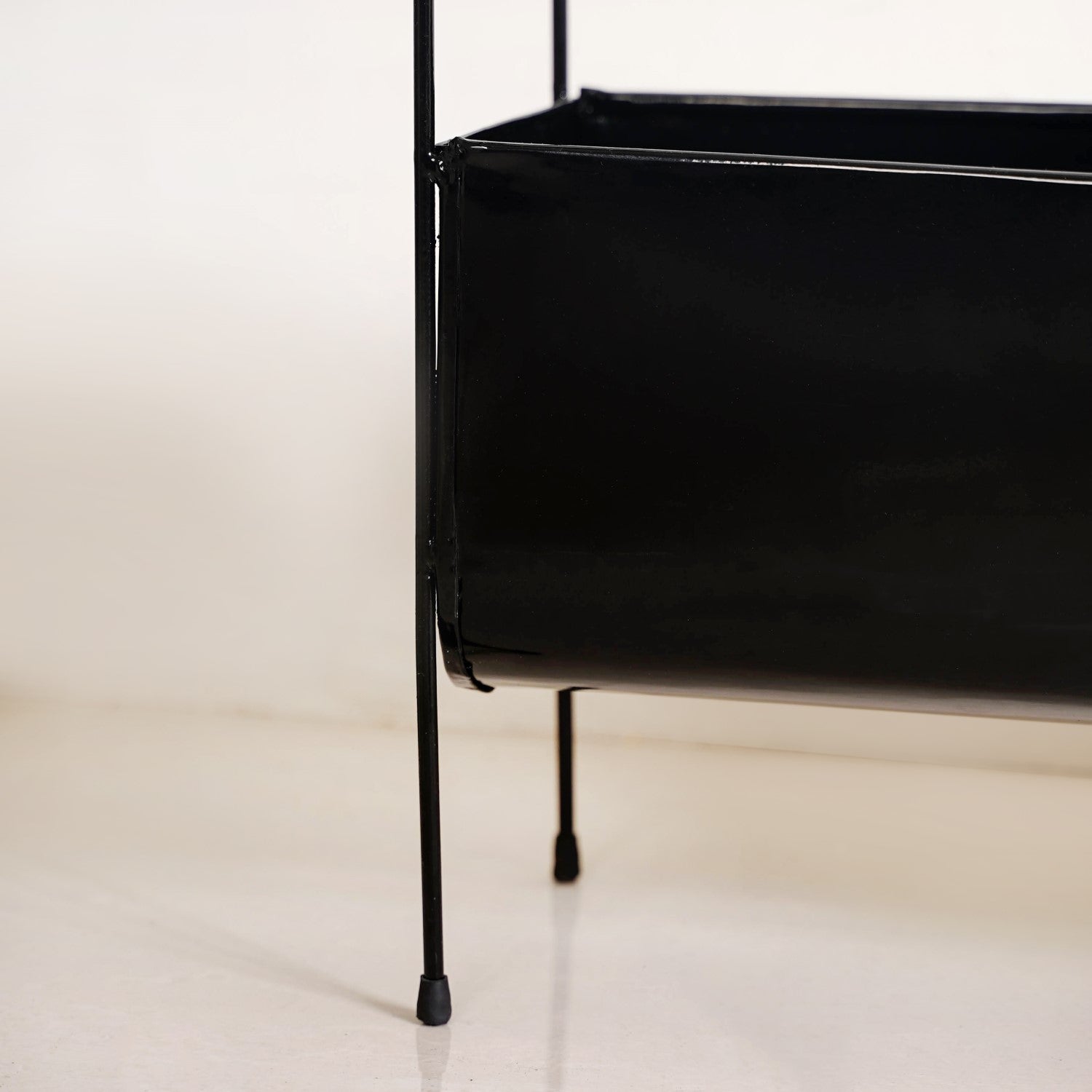 Raised Iron Trough Planter With Handle Black