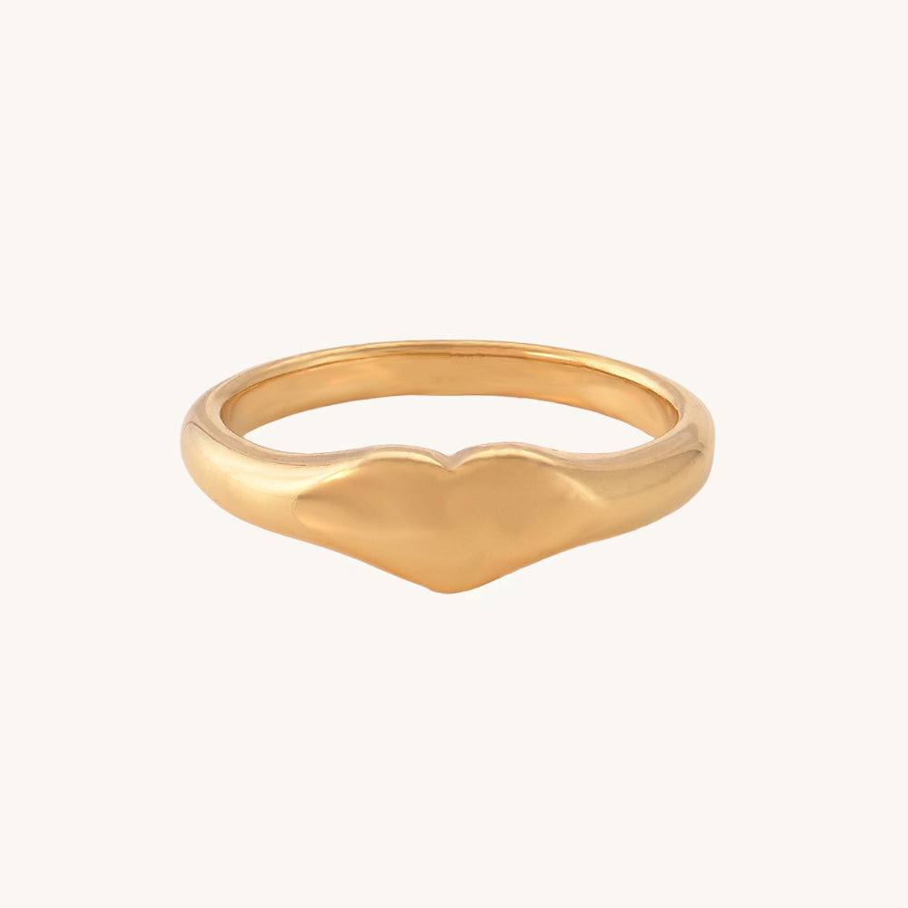 Sleek Heart Ring