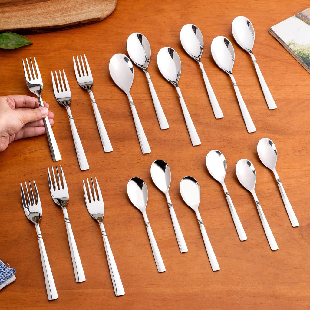 Ring Cut Stainless Steel Flatware Set Of 18