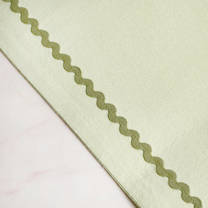 Isabelle 6 Seater Table Runner Green 183x36cm