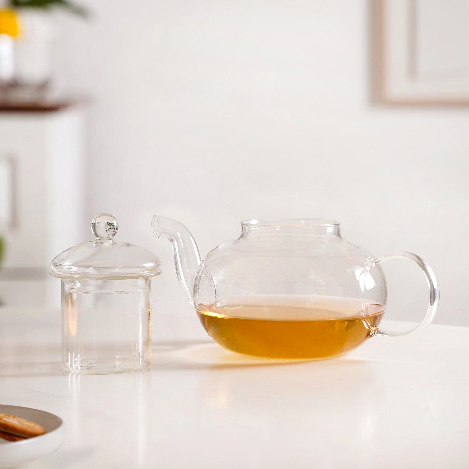 Royal Teapot With Infuser 1000ml