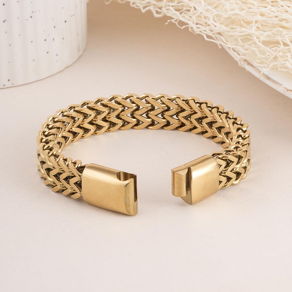 Statement Interwoven Gold Men's Bracelet