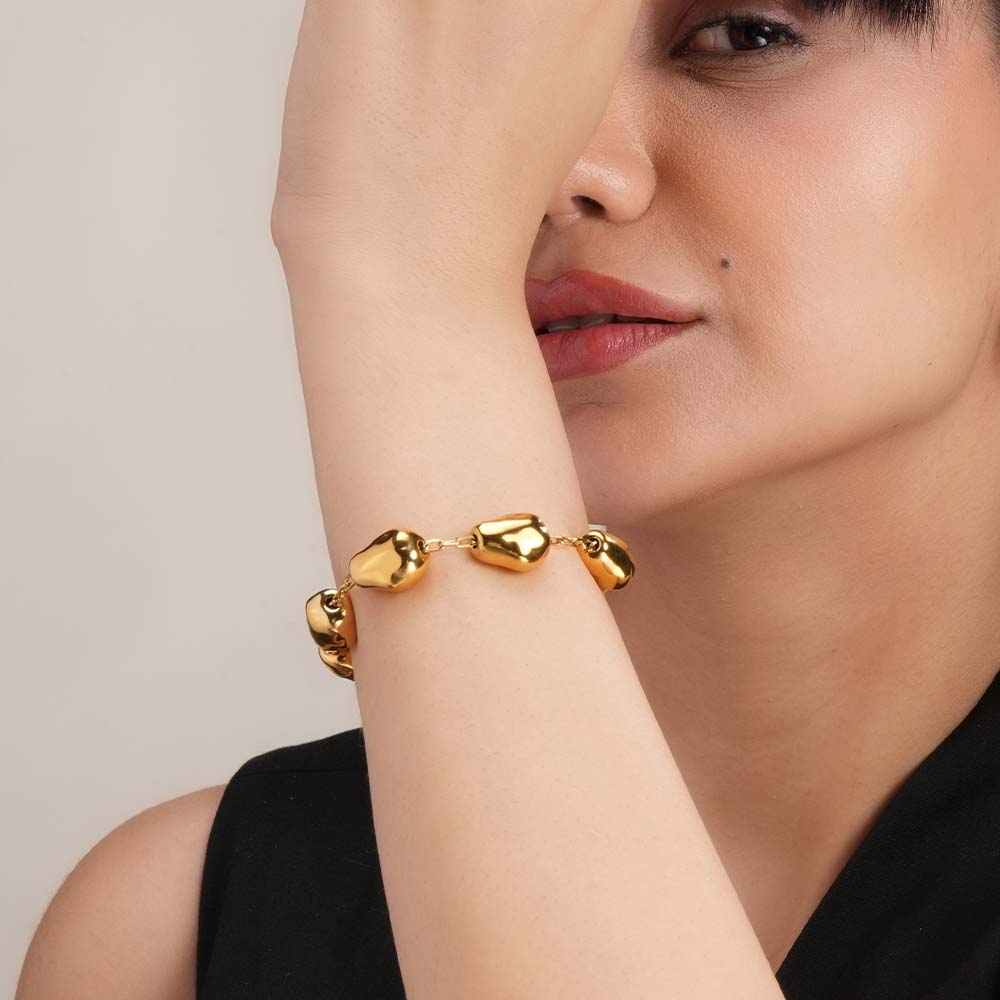 Bold Elegance Bracelet