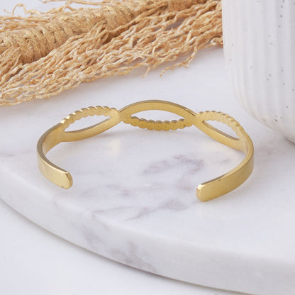 Twisted Diamond Gold Bracelet