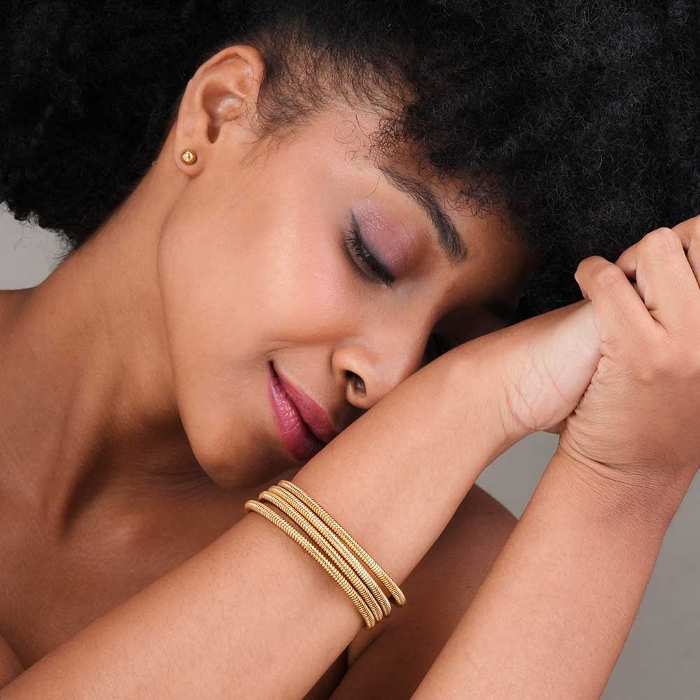 Detailed Gold Bracelet