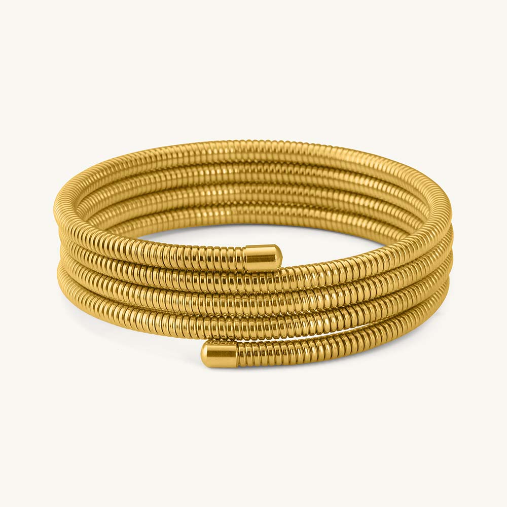 Detailed Gold Bracelet