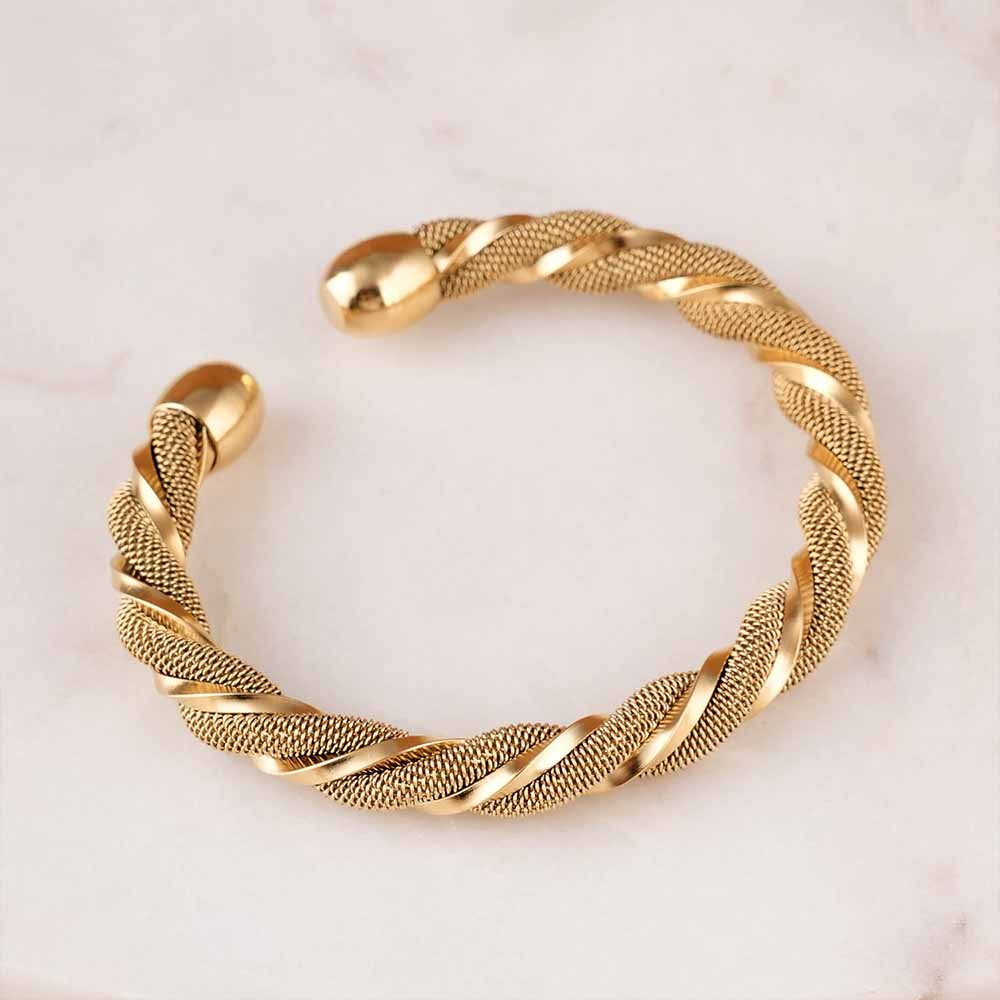 Aurelian Helix Cuff
