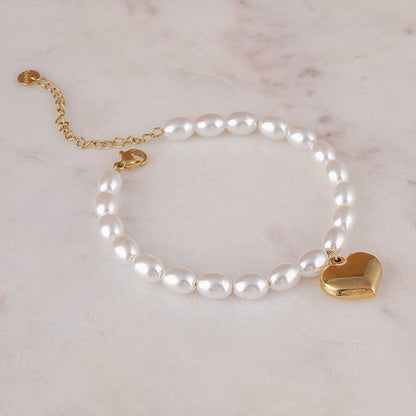 Romantic Pearl and Gold Bracelet