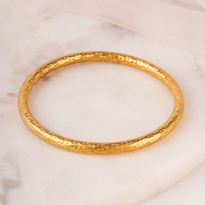 Engraved Dots Bangle Bracelet
