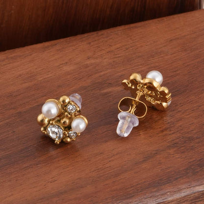 Vintage Style Pearl and Crystal Studs