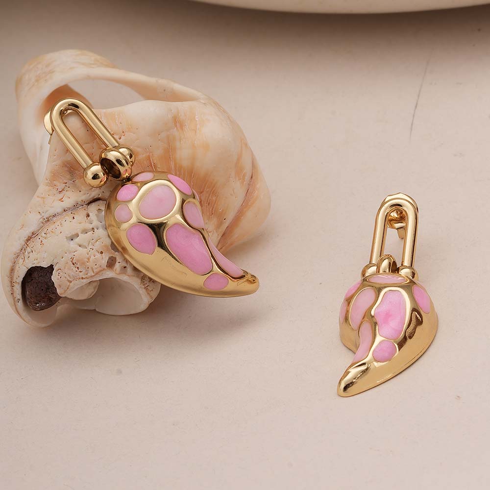 Blush & Coral Tapered Earrings