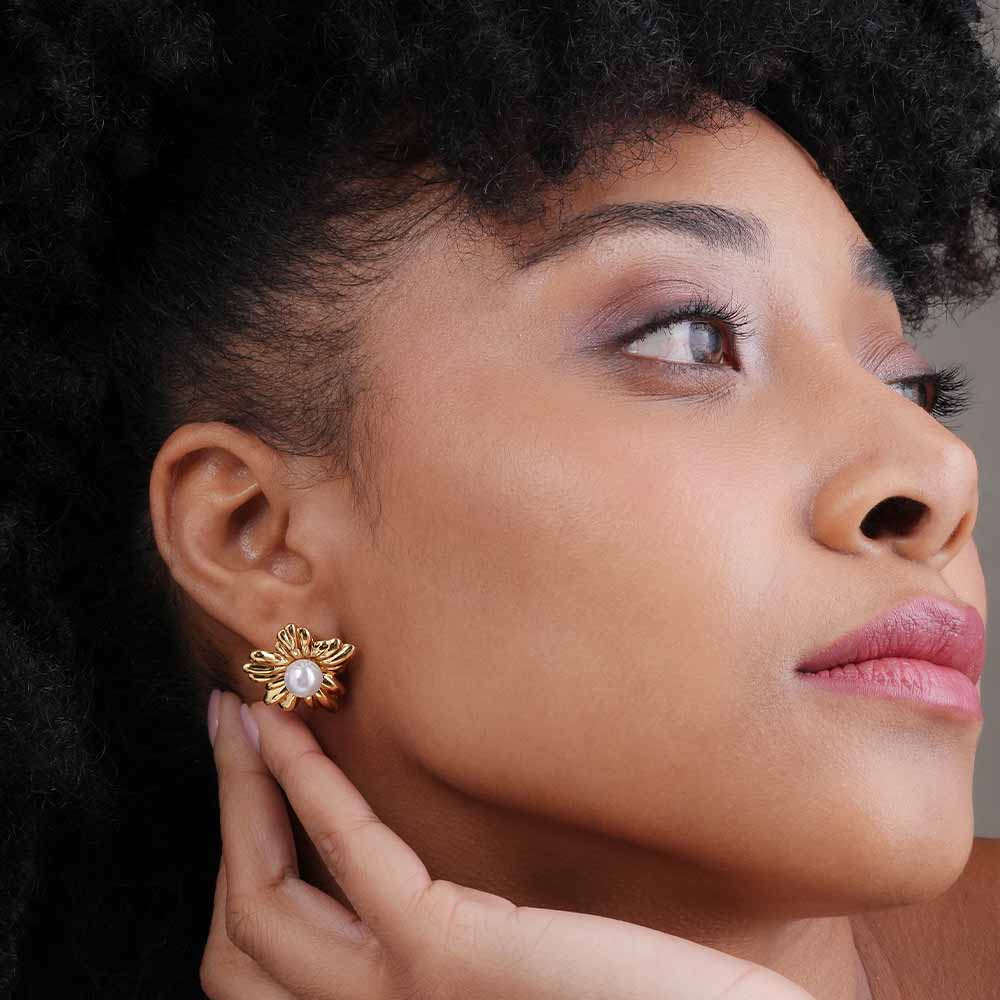 Golden Bloom Pearl Earrings