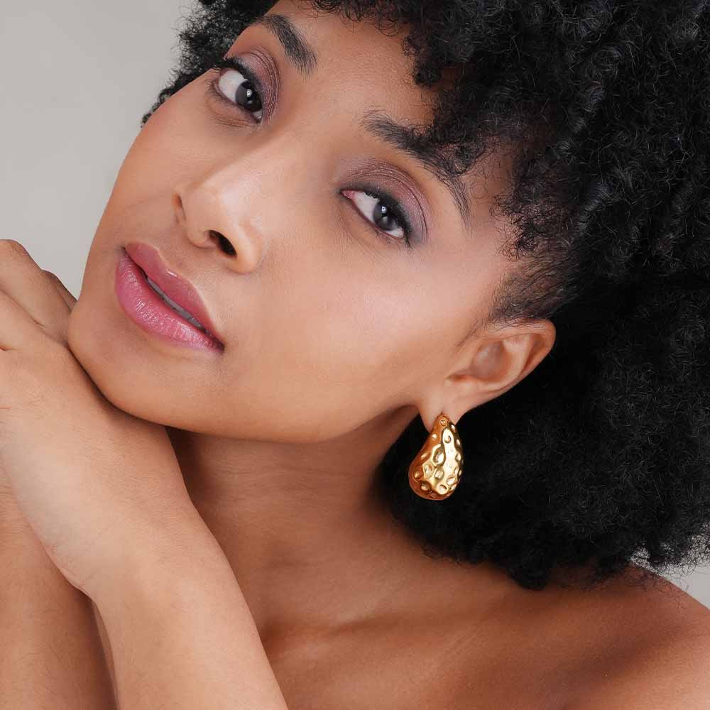Dimpled Dew Earrings