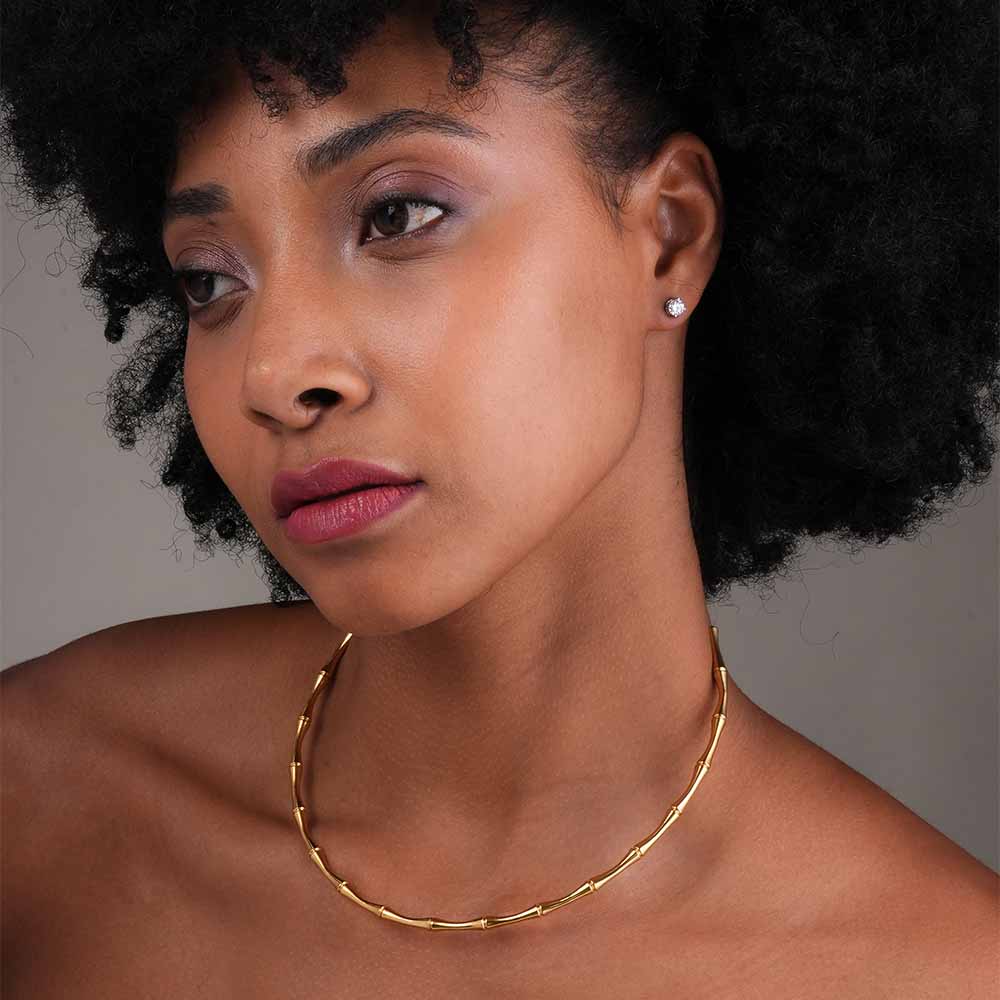 Delicate Gold Twist Choker
