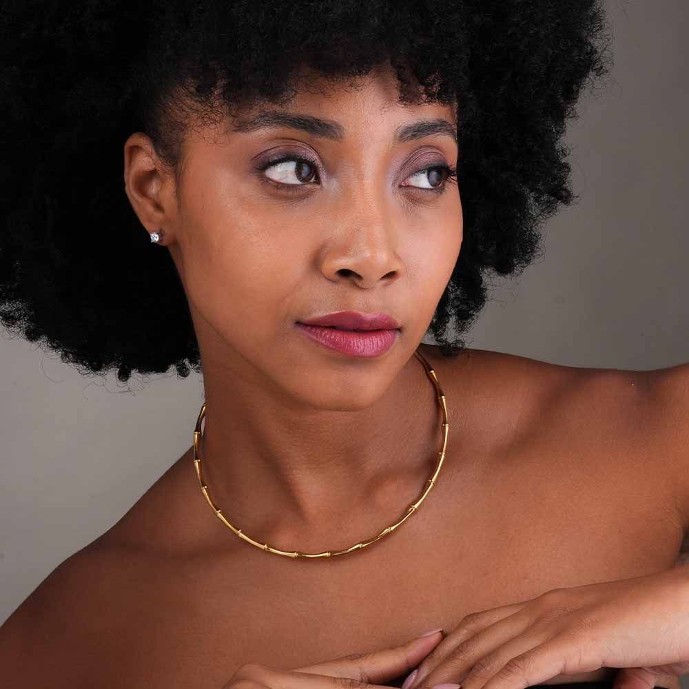 Delicate Gold Twist Choker