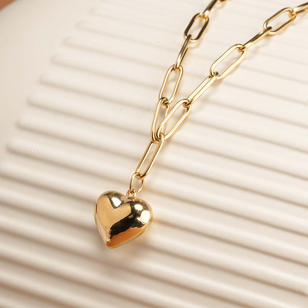 Bold Heart Chain Necklace