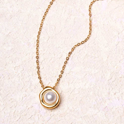 Solo Sparkle Pearl Drop Necklace