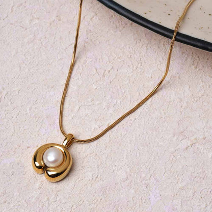 Golden Orb Pearl Necklace