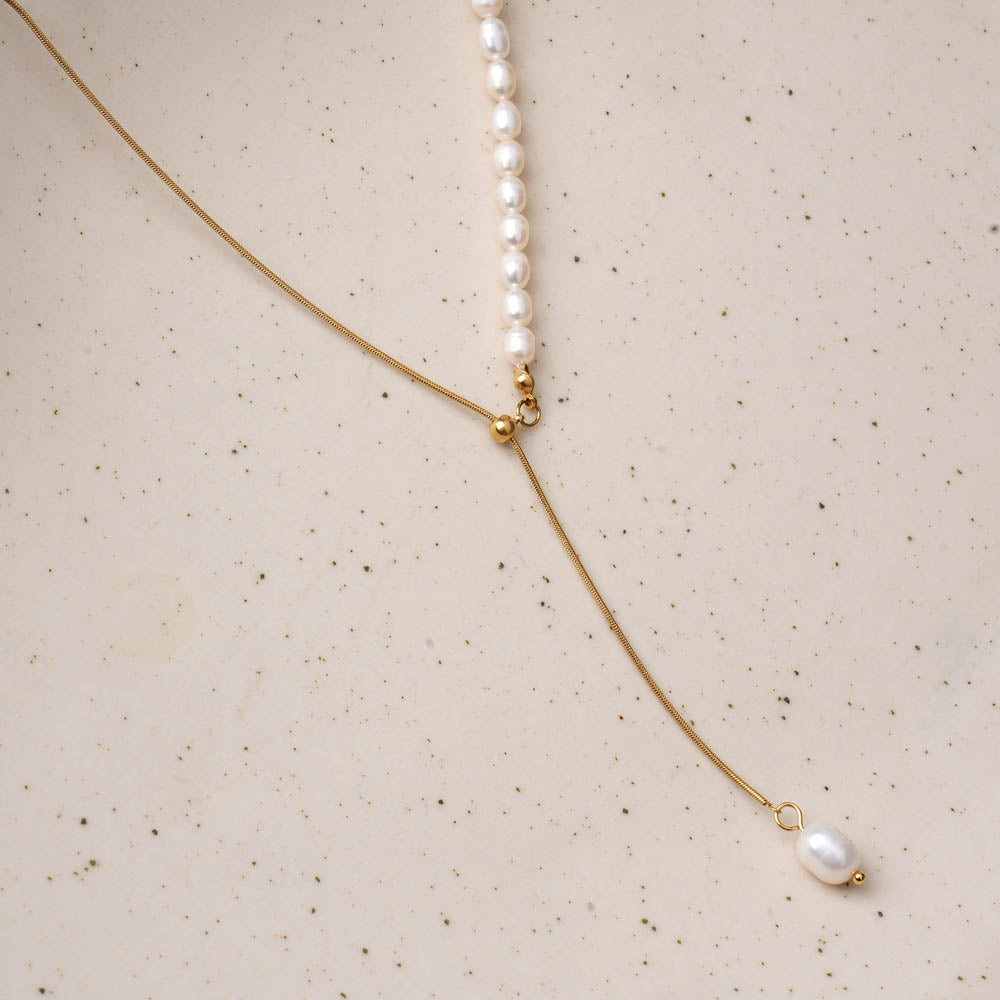 Luxe Pearl Lariat Necklace