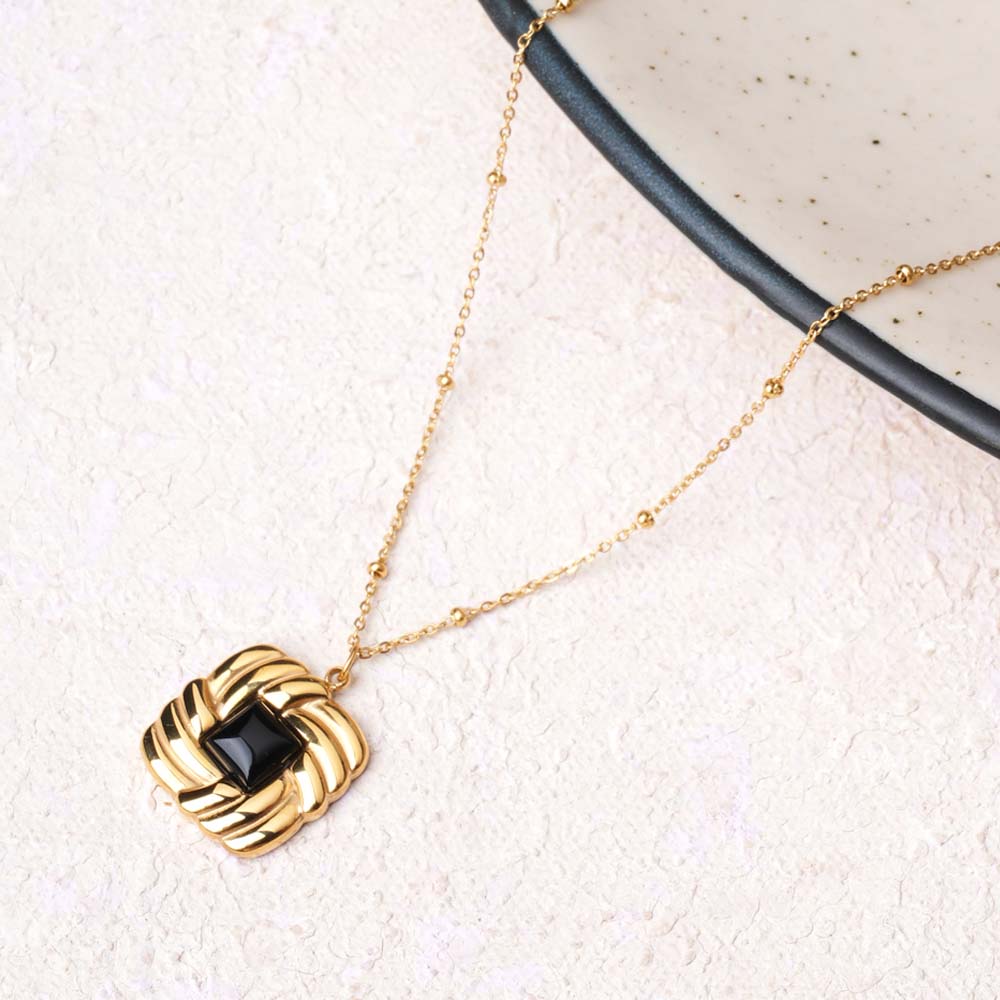 Bold Noir Square Pendant