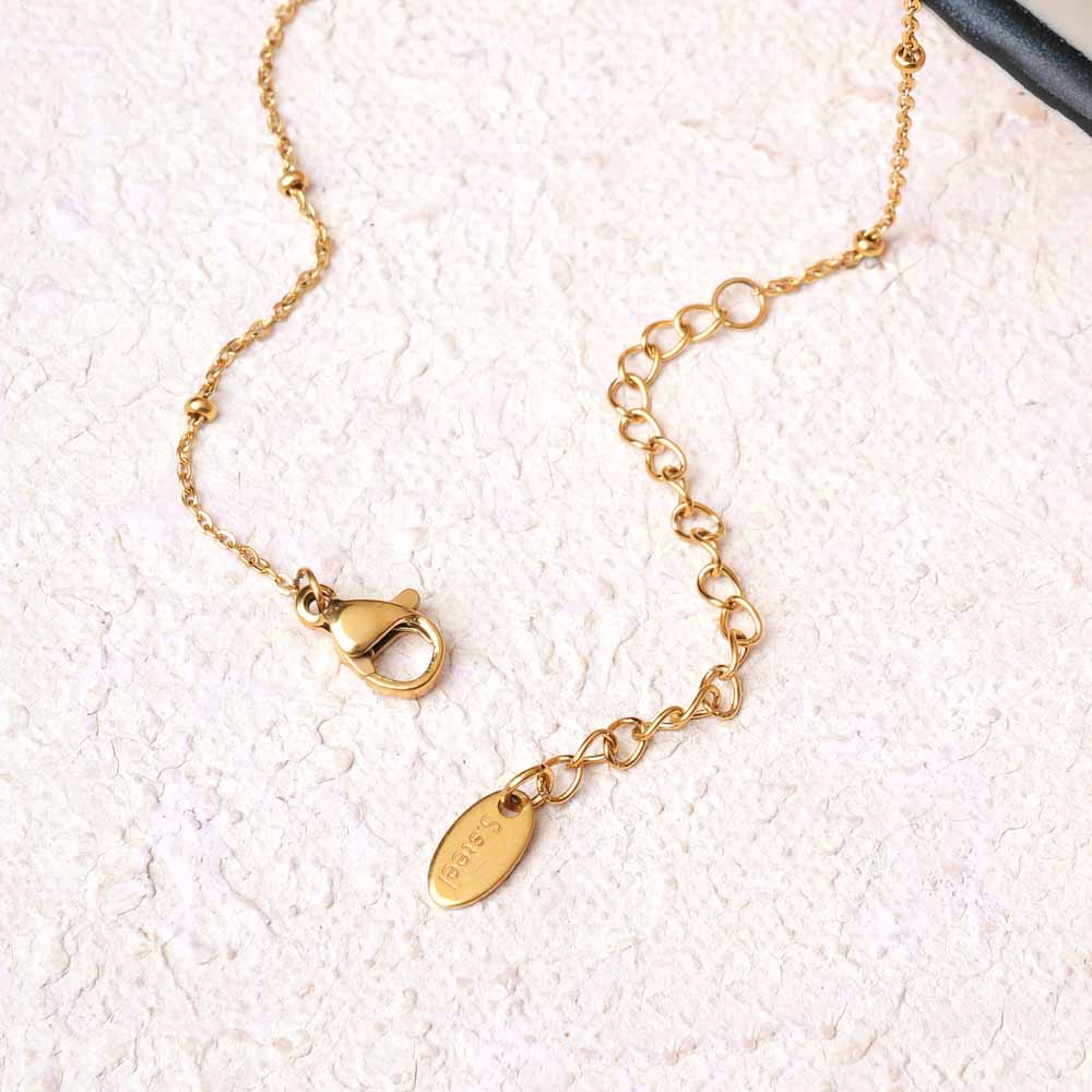 Bold Noir Square Pendant