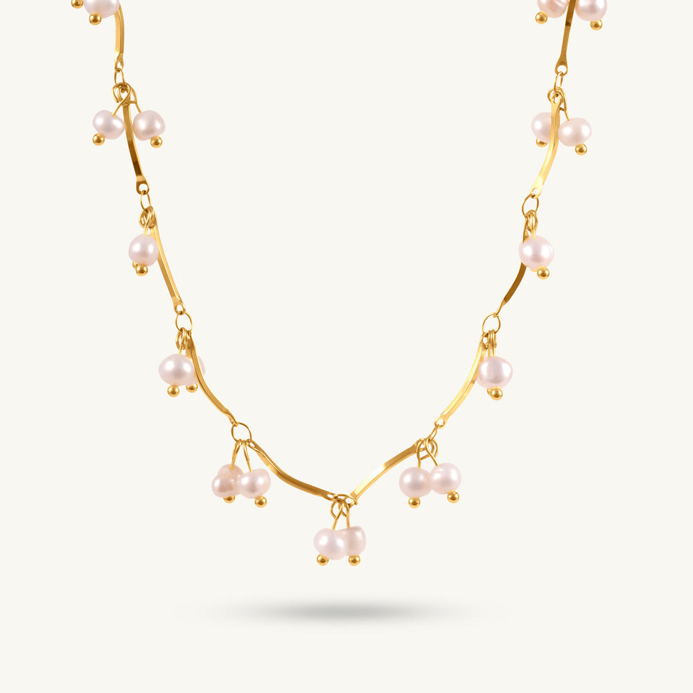 Dangling Stars Layered Chain