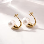 Curve Pearl Hoop Earrings