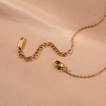 Statement Heart Circle Pendant Necklace