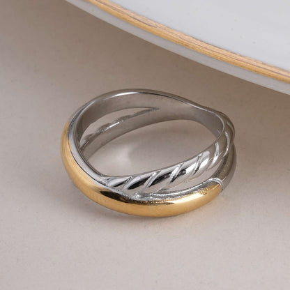 Two-Tone Twist Design Ring