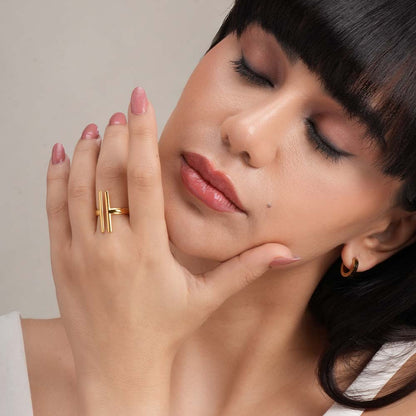 Vertical Bar Ring