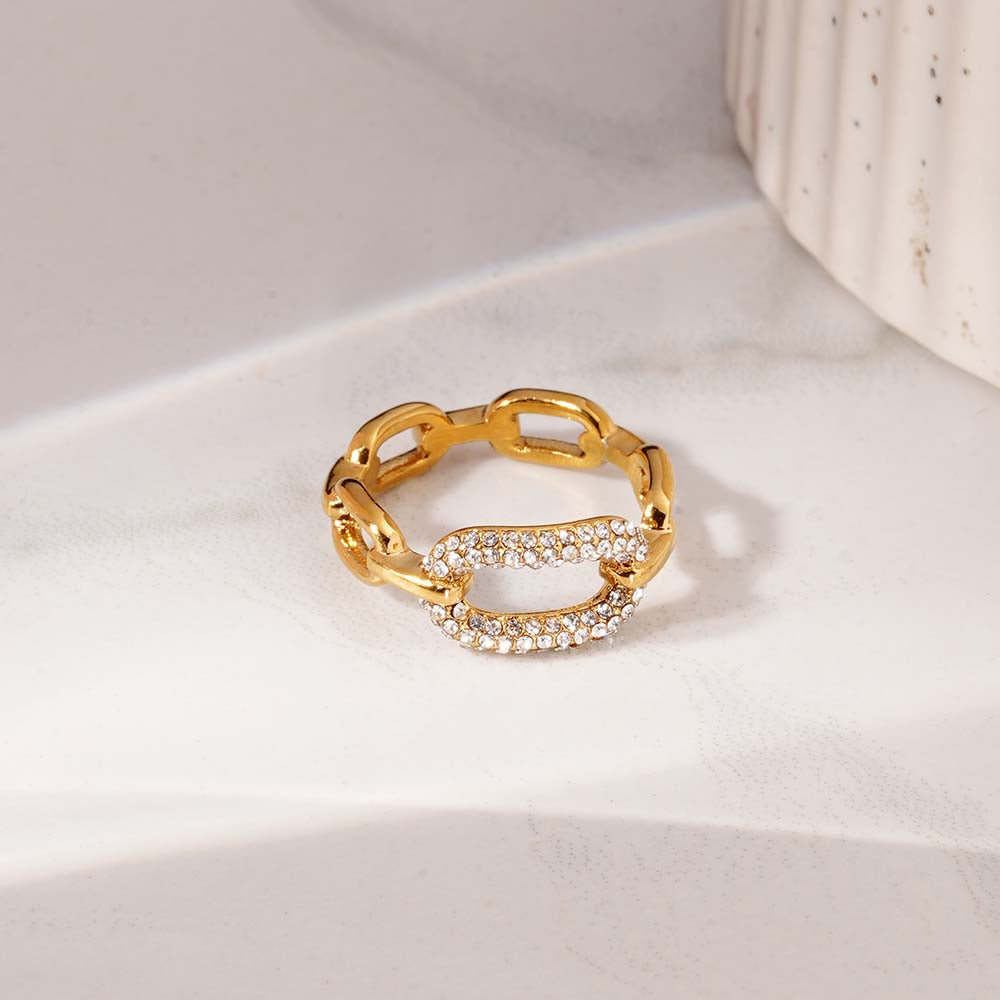 Dazzling Link Band Ring