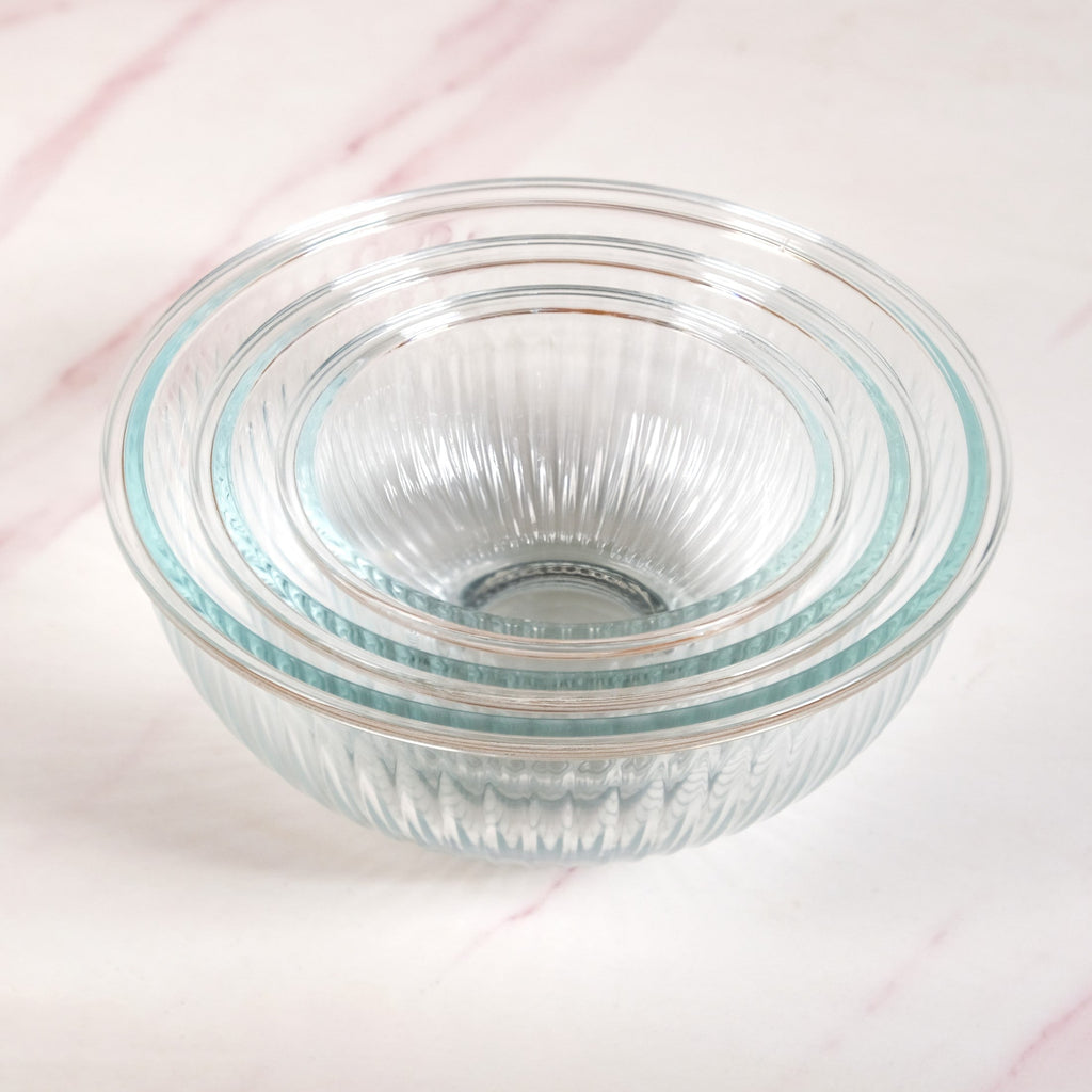 Sealpro Fluted Glass Mixing Bowls With Lids Set Of 3