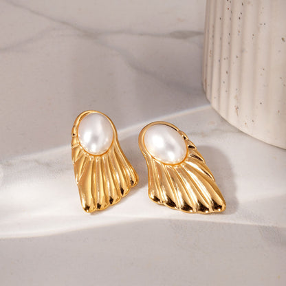Feather Peal Drop Earrings