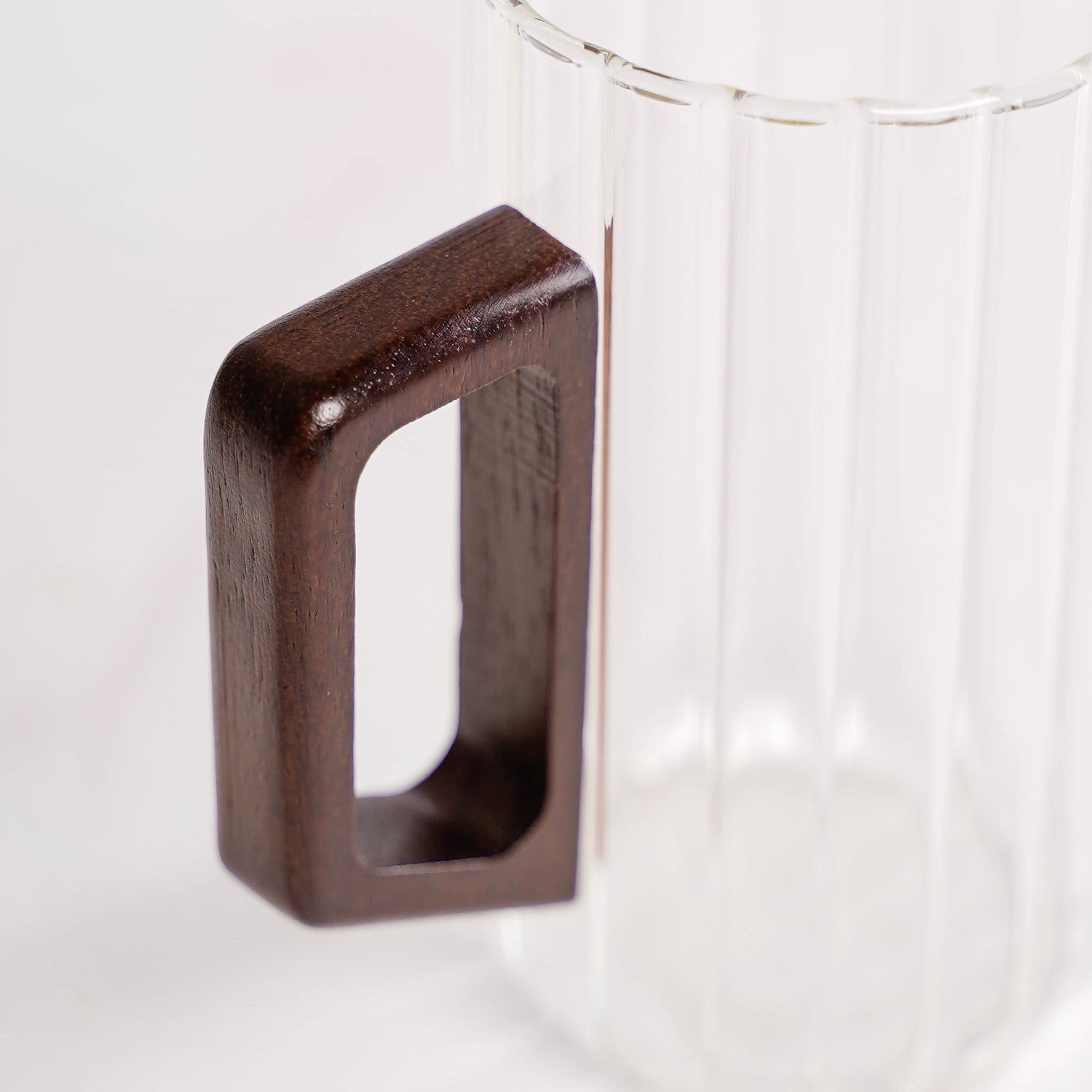 Ribbed Large Glass Mug With Wooden Handle 500ml