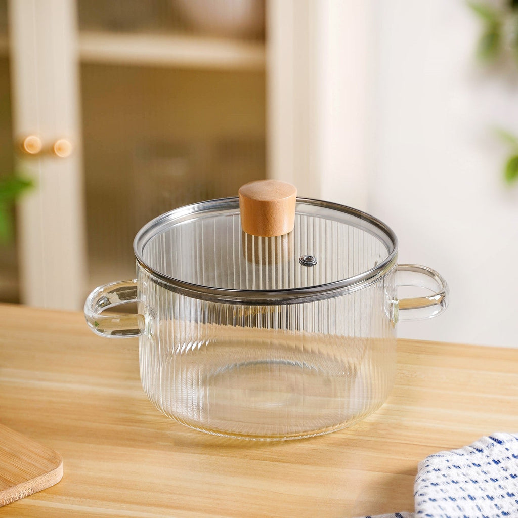 Fluted Design Glass Cooking Pot With Lid 1800ml