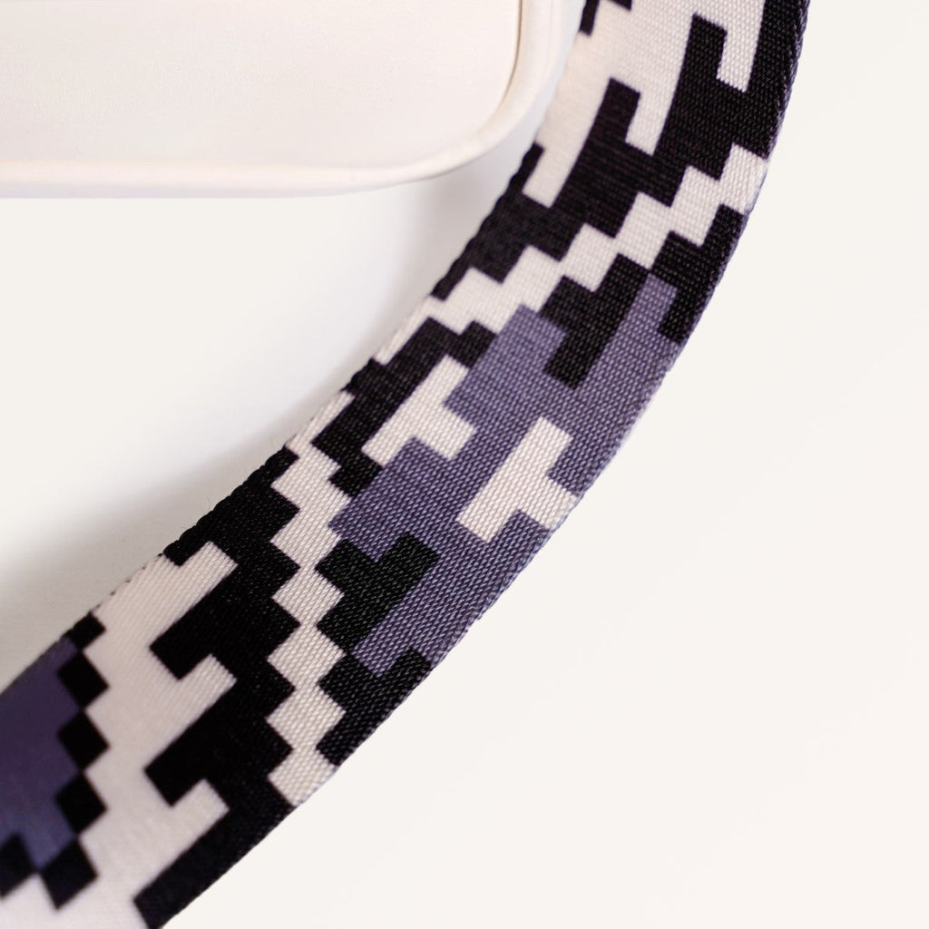 Brio Classic Confidence Shoulder Bag White