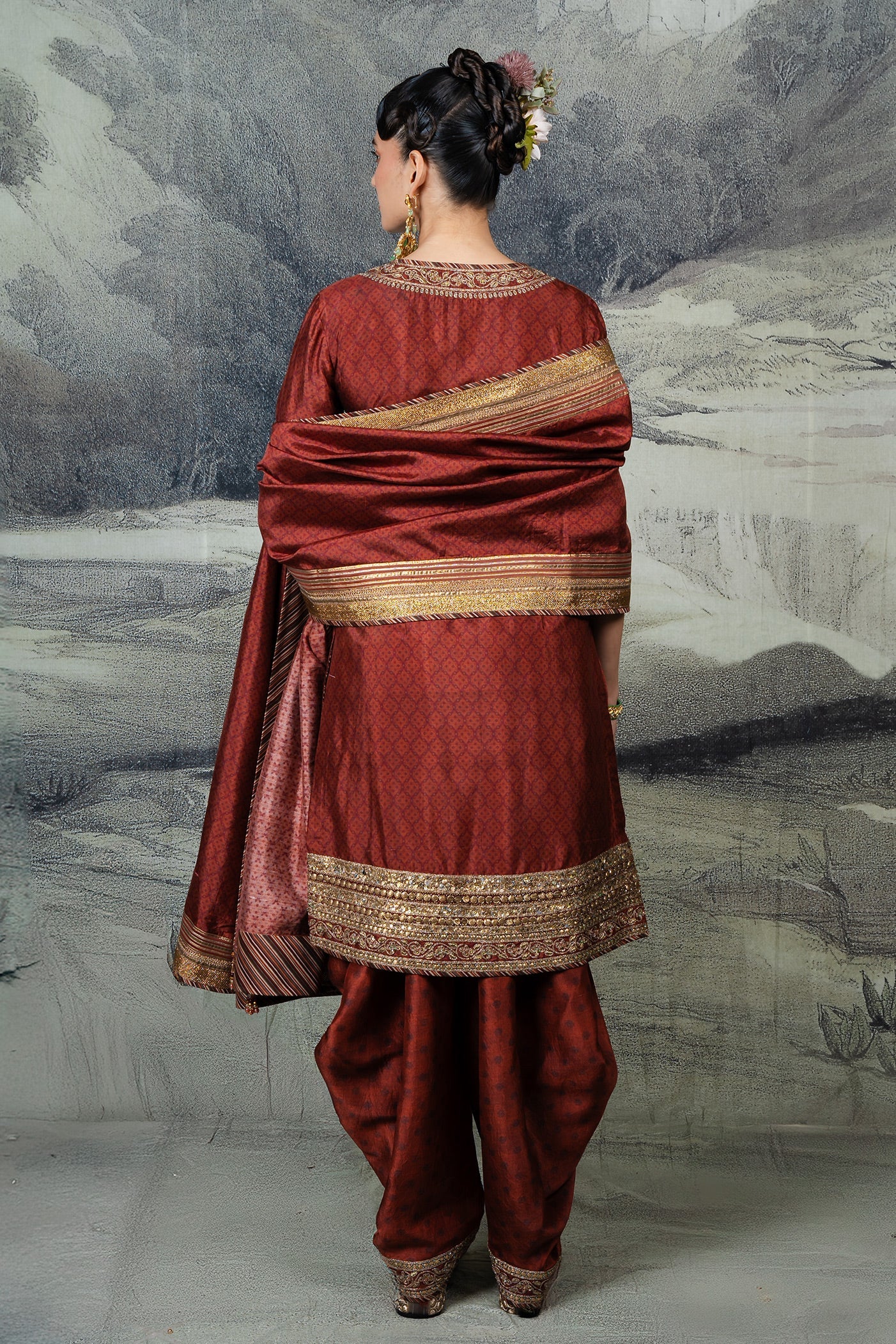 Vintage Red Tunic Set | BARODA