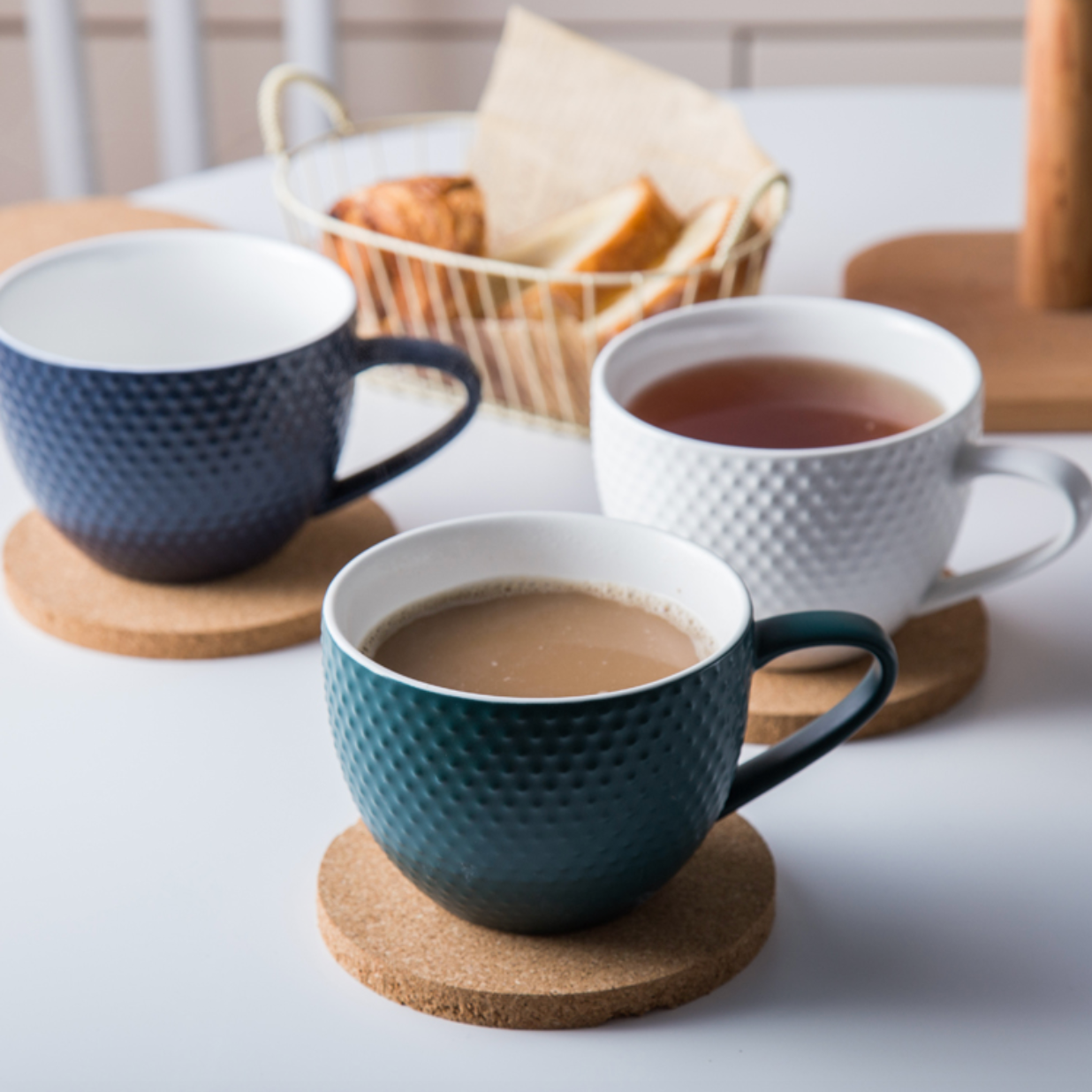 MAGNIFIQUE textured mug with coaster - Green